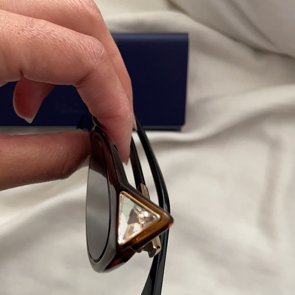 Fendi sunglasses main image 4